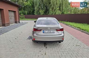 Седан Lexus IS 2013 в Ивано-Франковске