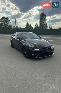 Седан Lexus IS 2013 в Києві