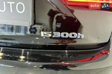 Седан Lexus IS 2014 в 