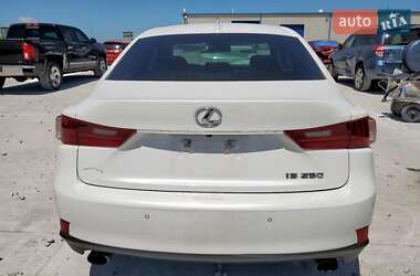 Седан Lexus IS 2014 в 