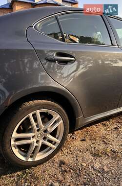 Седан Lexus IS 2006 в Боярці