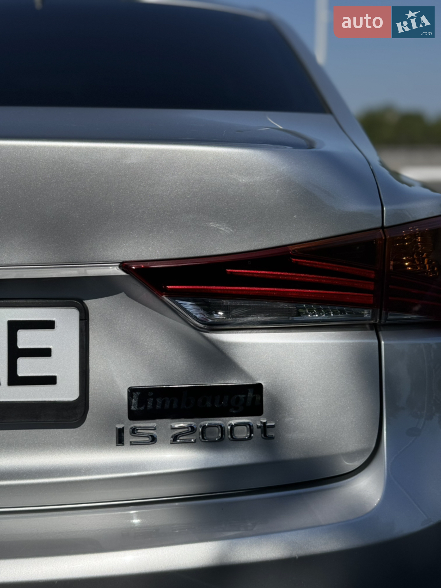 2017 Lexus IS - мініатюра 7