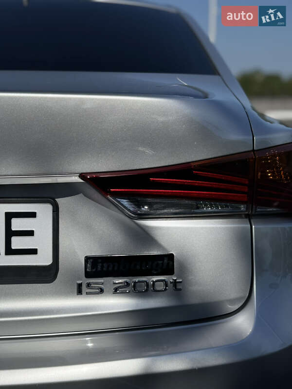 Седан Lexus IS 2017 в Одессе