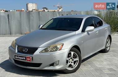Седан Lexus IS 2006 в Виннице