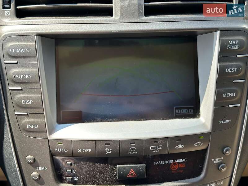 Седан Lexus IS 2006 в Виннице
