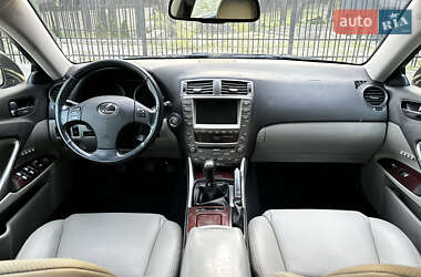Седан Lexus IS 2007 в 