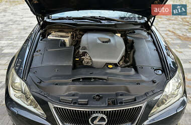 Седан Lexus IS 2007 в 