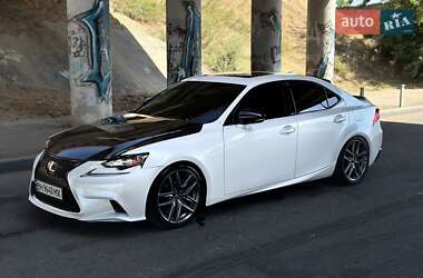 Седан Lexus IS 2015 в Одессе