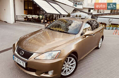 Седан Lexus IS 2009 в Львові
