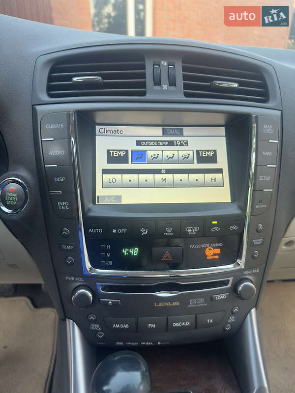 Седан Lexus IS 2010 в Олександрії фото 16 Седан Lexus IS 2010 в Олександрії