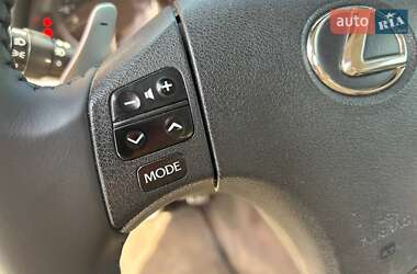Седан Lexus IS 2010 в 