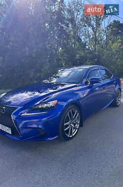 Седан Lexus IS 2016 в Харкові