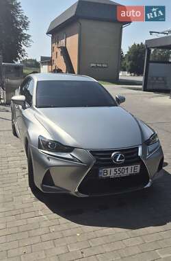 Седан Lexus IS 2017 в Миргороде