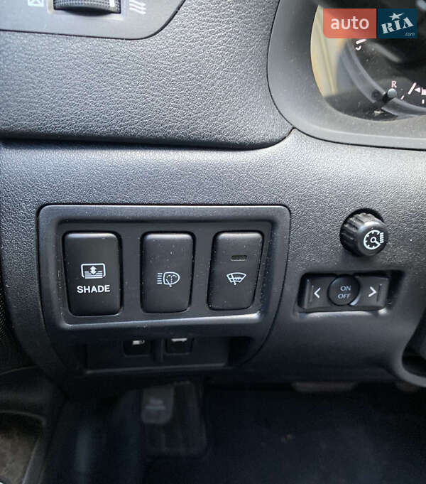 Седан Lexus IS 2009 в Киеве фото 12 Седан Lexus IS 2009 в Киеве