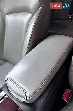 Седан Lexus IS 2005 в 