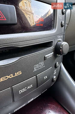Седан Lexus IS 2005 в 