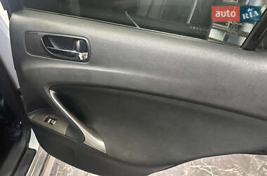 Седан Lexus IS 2007 в 
