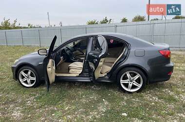 Седан Lexus IS 2006 в 