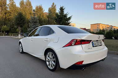 Седан Lexus IS 2013 в 