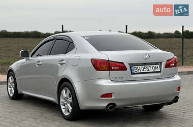 Седан Lexus IS 2007 в 
