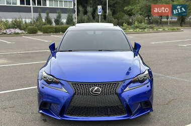 Седан Lexus IS 2014 в 