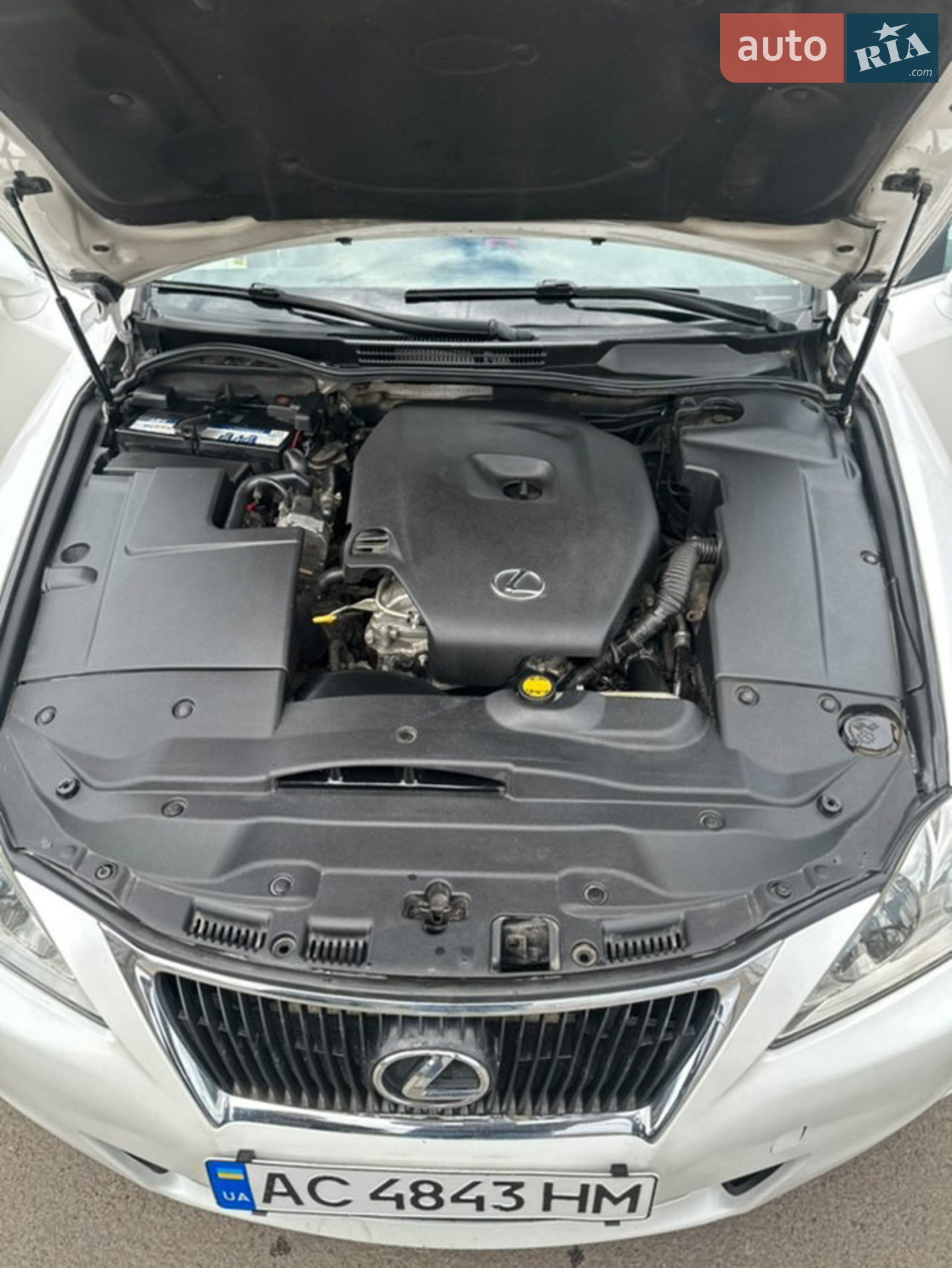 2012 Lexus IS - мініатюра 11