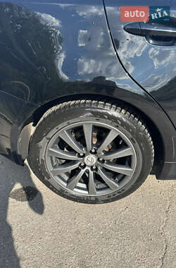 Седан Lexus IS 2008 в 