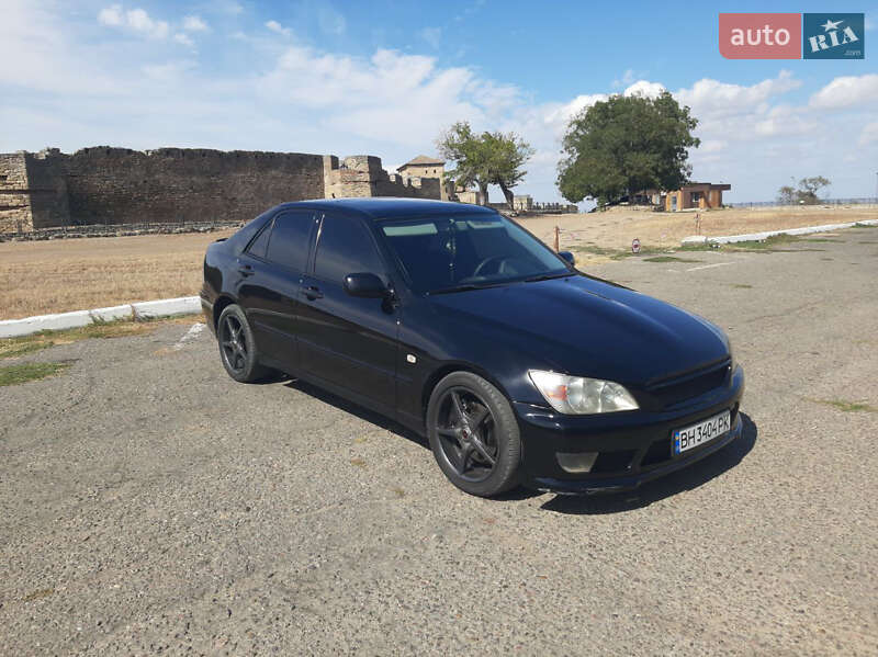 Седан Lexus IS 1999 в Белгороде-Днестровском