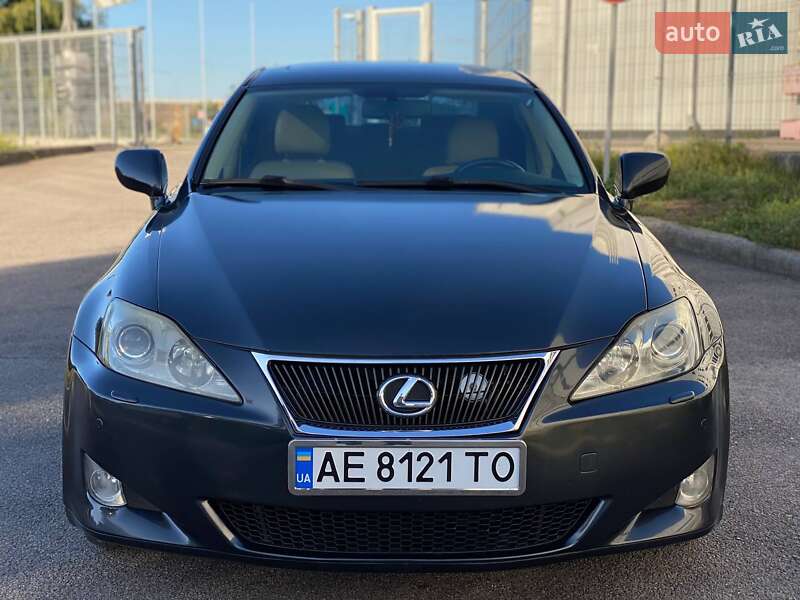 Седан Lexus IS 2007 в Днепре