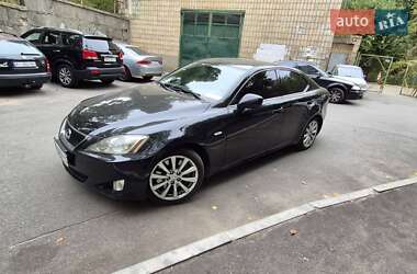 Седан Lexus IS 2006 в 