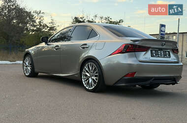 Седан Lexus IS 2013 в 