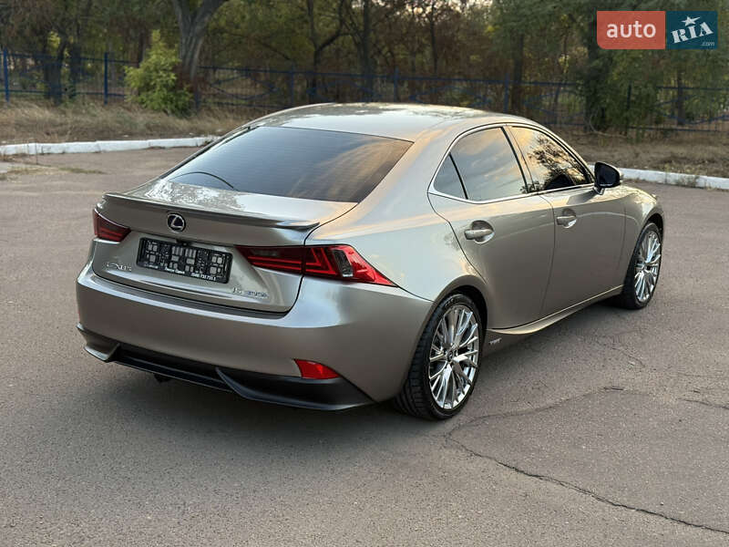 Седан Lexus IS 2013 в Одессе