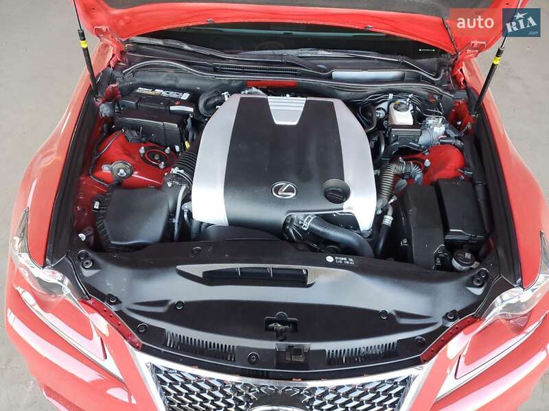 Седан Lexus IS 2015 в Одесі
