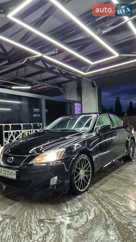 Седан Lexus IS 2007 в Черкасах