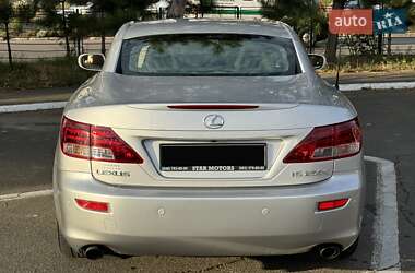 Кабриолет Lexus IS 2010 в 