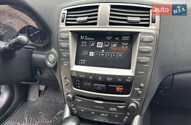 Седан Lexus IS 2007 в 
