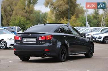 Седан Lexus IS 2010 в 