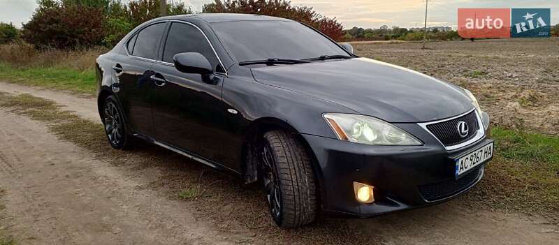Седан Lexus IS 2008 в Владимире фото 10 Седан Lexus IS 2008 в Владимире