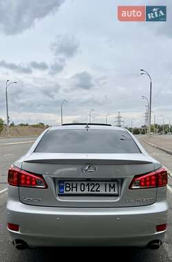 Седан Lexus IS 2010 в 