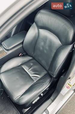 Седан Lexus IS 2010 в 