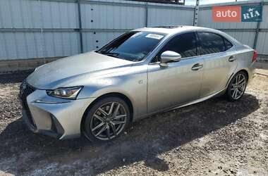 Lexus IS 2016
