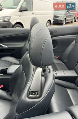 Кабриолет Lexus IS 2011 в 