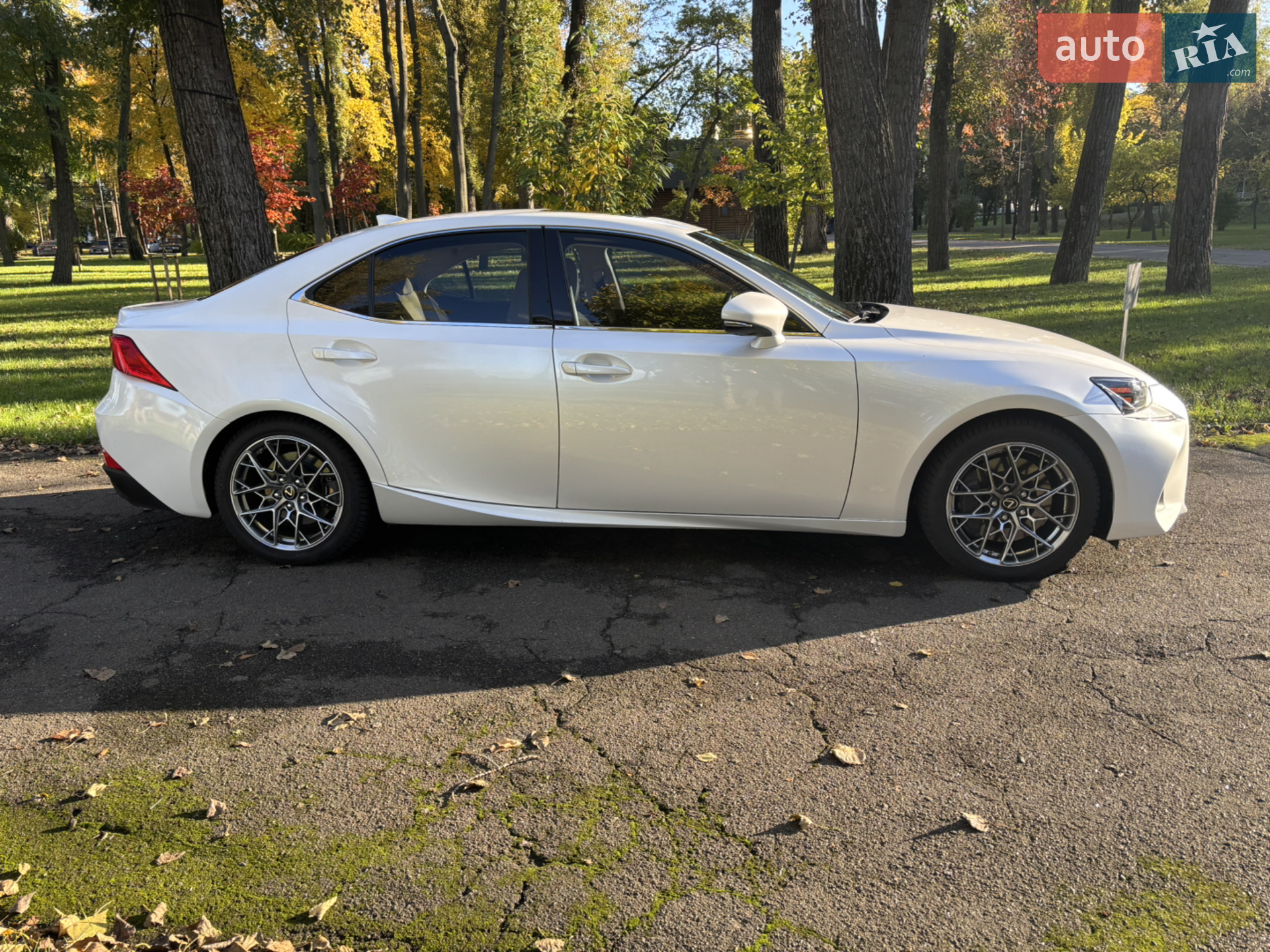 2018 Lexus IS - мініатюра 4