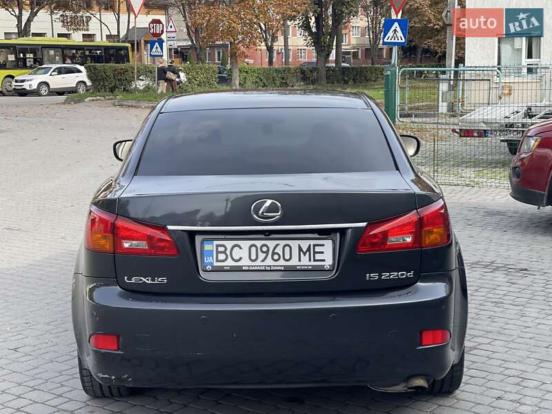 Седан Lexus IS 2006 в Тернополе