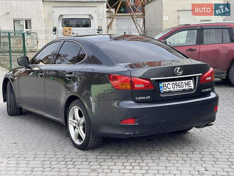 Седан Lexus IS 2006 в Тернополе
