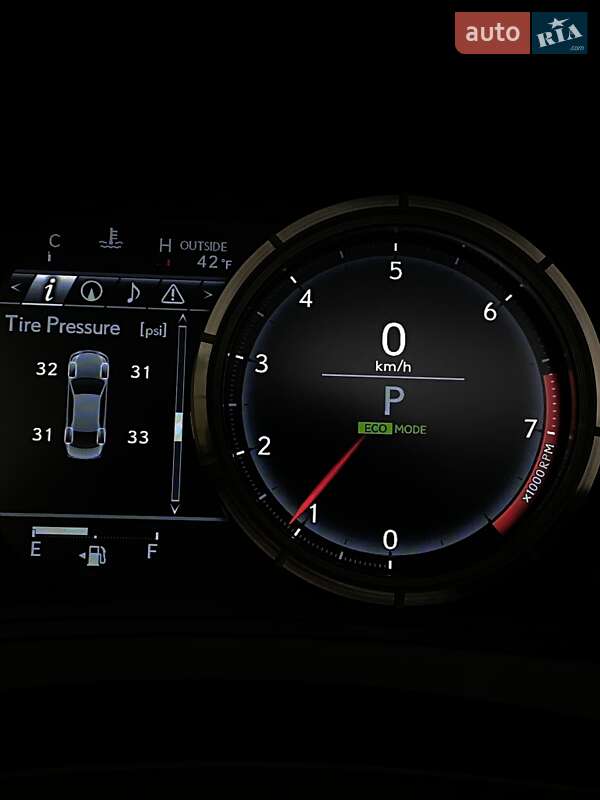 Седан Lexus IS 2015 в Богодухіву фото 39 Седан Lexus IS 2015 в Богодухіву