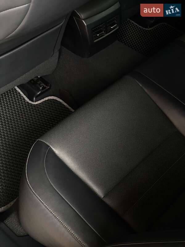 Седан Lexus IS 2015 в Богодухіву фото 19 Седан Lexus IS 2015 в Богодухіву