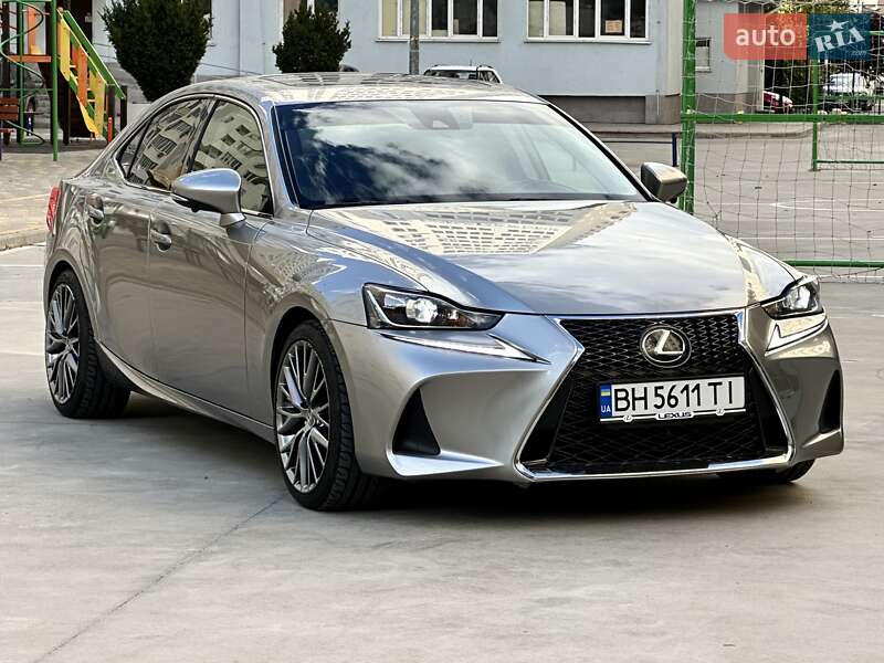 Седан Lexus IS 2017 в Одессе