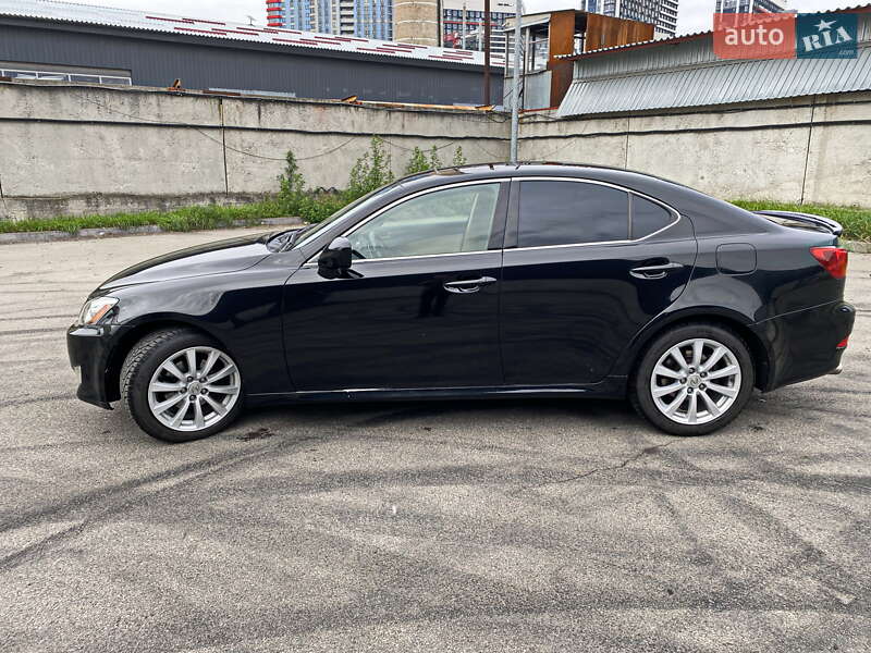 Седан Lexus IS 2006 в Києві
