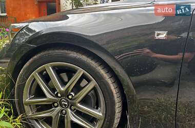 Седан Lexus IS 2017 в 